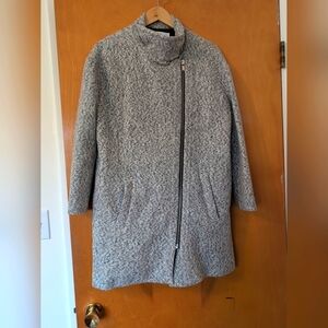Mango MNG Mid-Thigh Length Warm Coat Overcoat Grey Lined Zipper EUC Size USA  L